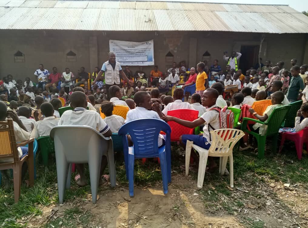 A L’OCCASION DE LA JOURNEE DE L’ENFANT AFRICAIN (JEA), ACTION POUR LA RESTAURATION DE LA PAIX ET LA JUSTICE, ARPJ en sigle, soutien à 100% le thème du jour: “Planification et budgétisation des droits de l’enfant : progrès 2010”